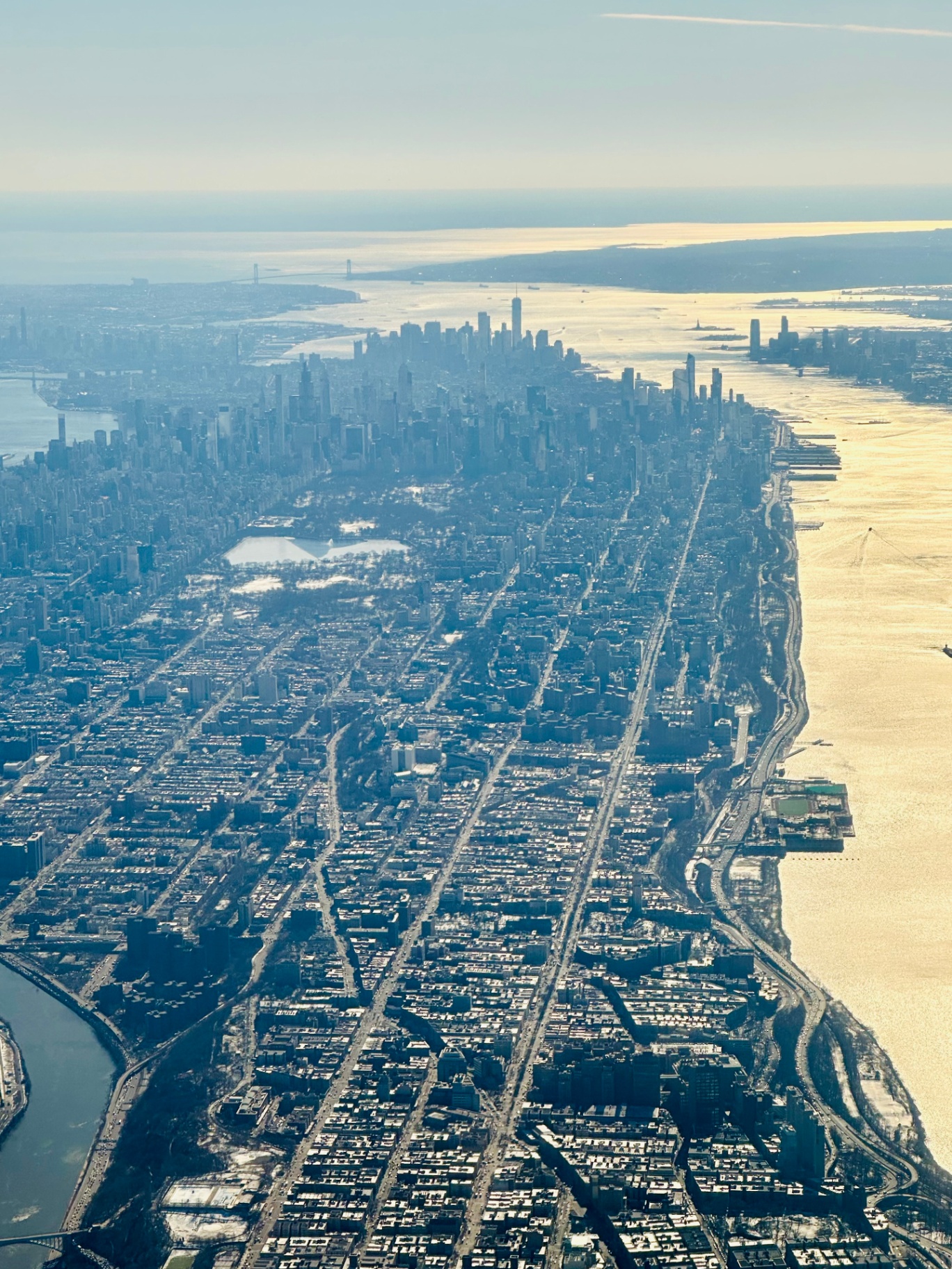 Aerial view of Manhattan skyline